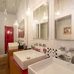 아파트 Modern 2br In Santa Maria Novella *