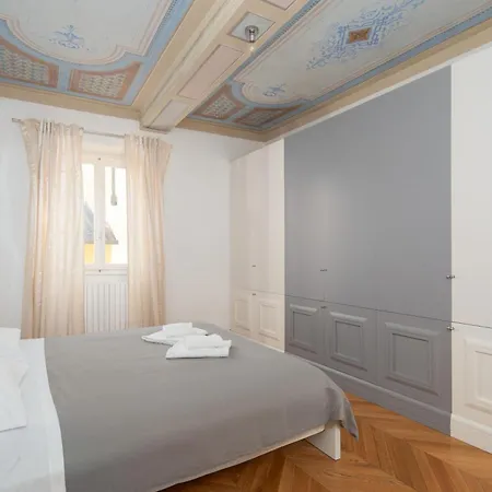 Modern 2br In Santa Maria Novella *
