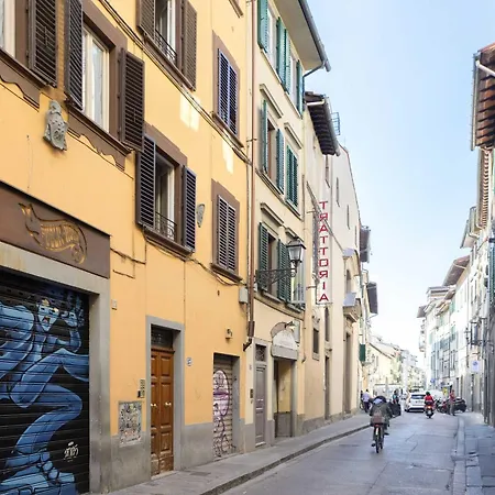 Modern 2br In Santa Maria Novella Florence